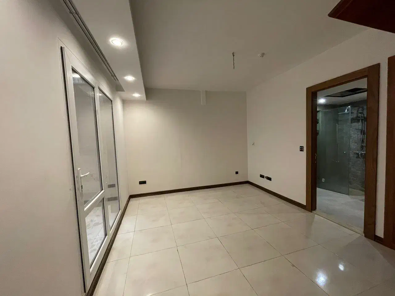 واحد۱۴۰ متری بسیار خوش نقشه فول امکانات|فروش آپارتمان|کرج, اتحاد|دیوار