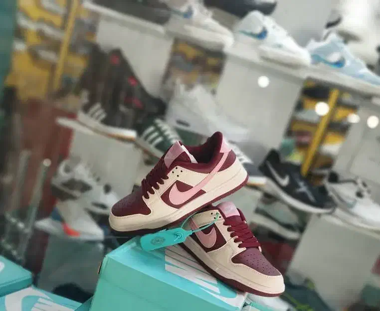 فروش فوق العاده در جزیره کیش|کیف، کفش، کمربند|کیش, |دیوار