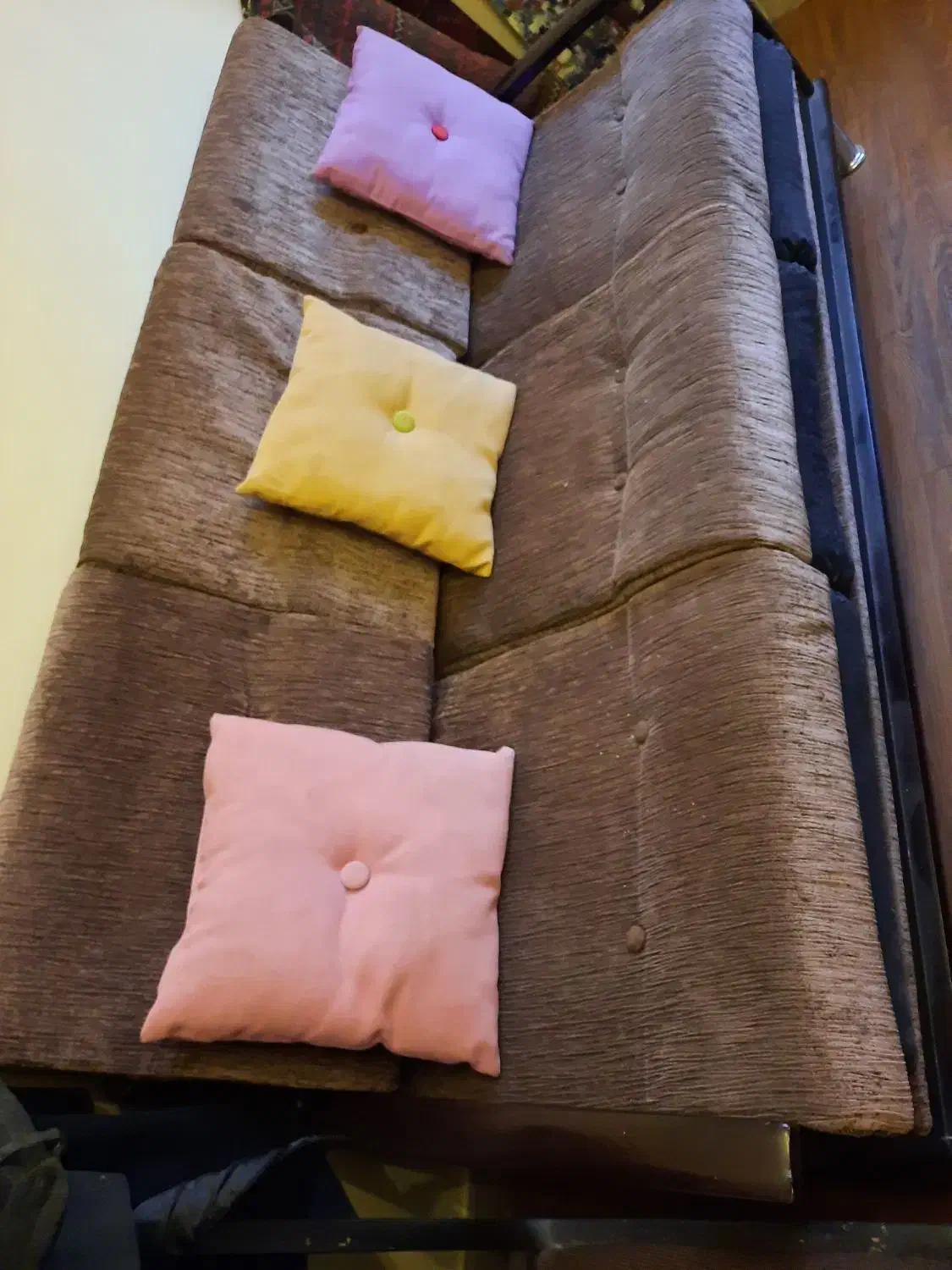 مبل ۳ نفره سالم|مبلمان خانگی و میز عسلی|تهران, مینی‌سیتی (شهرک نفت)|دیوار