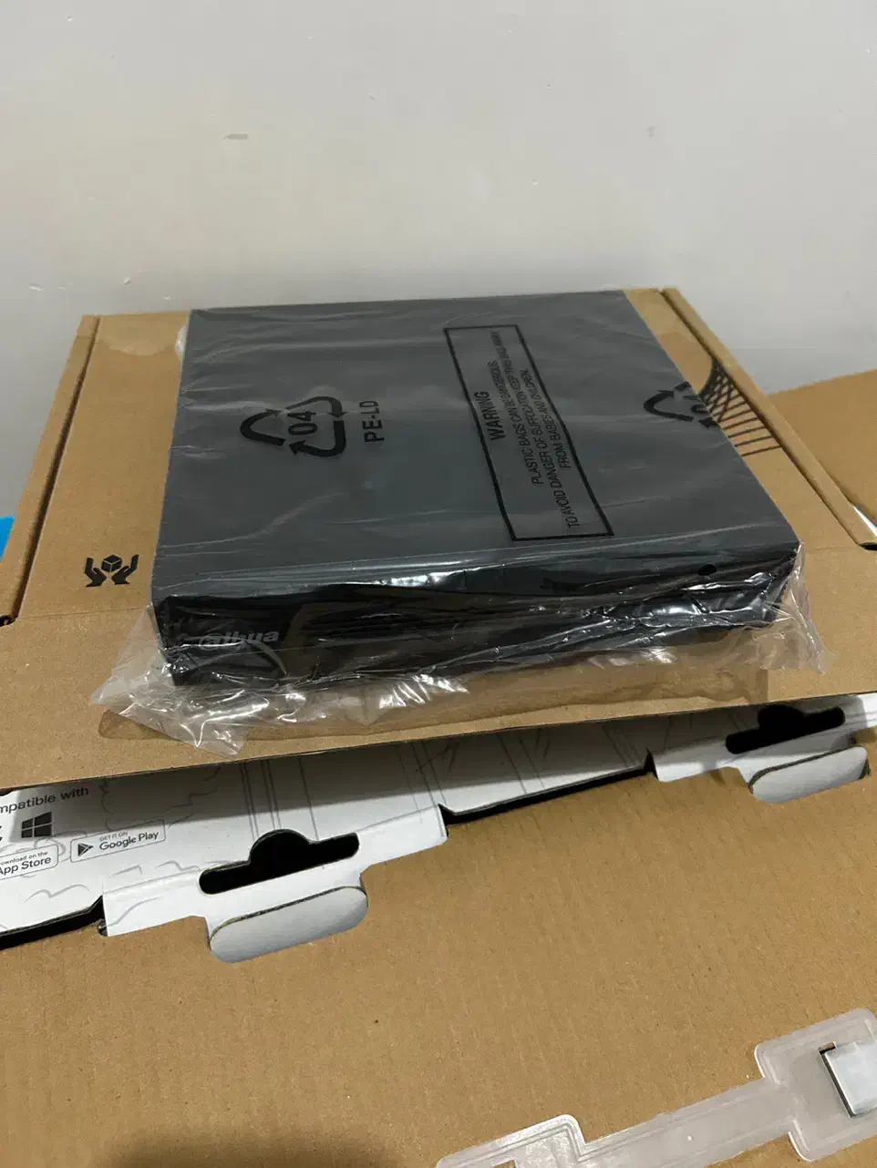 پک ۴ عدد دوربین فول اچ دی همراه با DVRداهوا اصلی|دوربین مداربسته|بندر امام خمینی, |دیوار