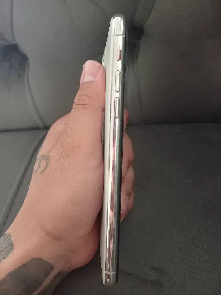 اپل iPhone 11 Pro Max با حافظهٔ ۲۵۶ گیگابایت|موبایل|اراک, |دیوار