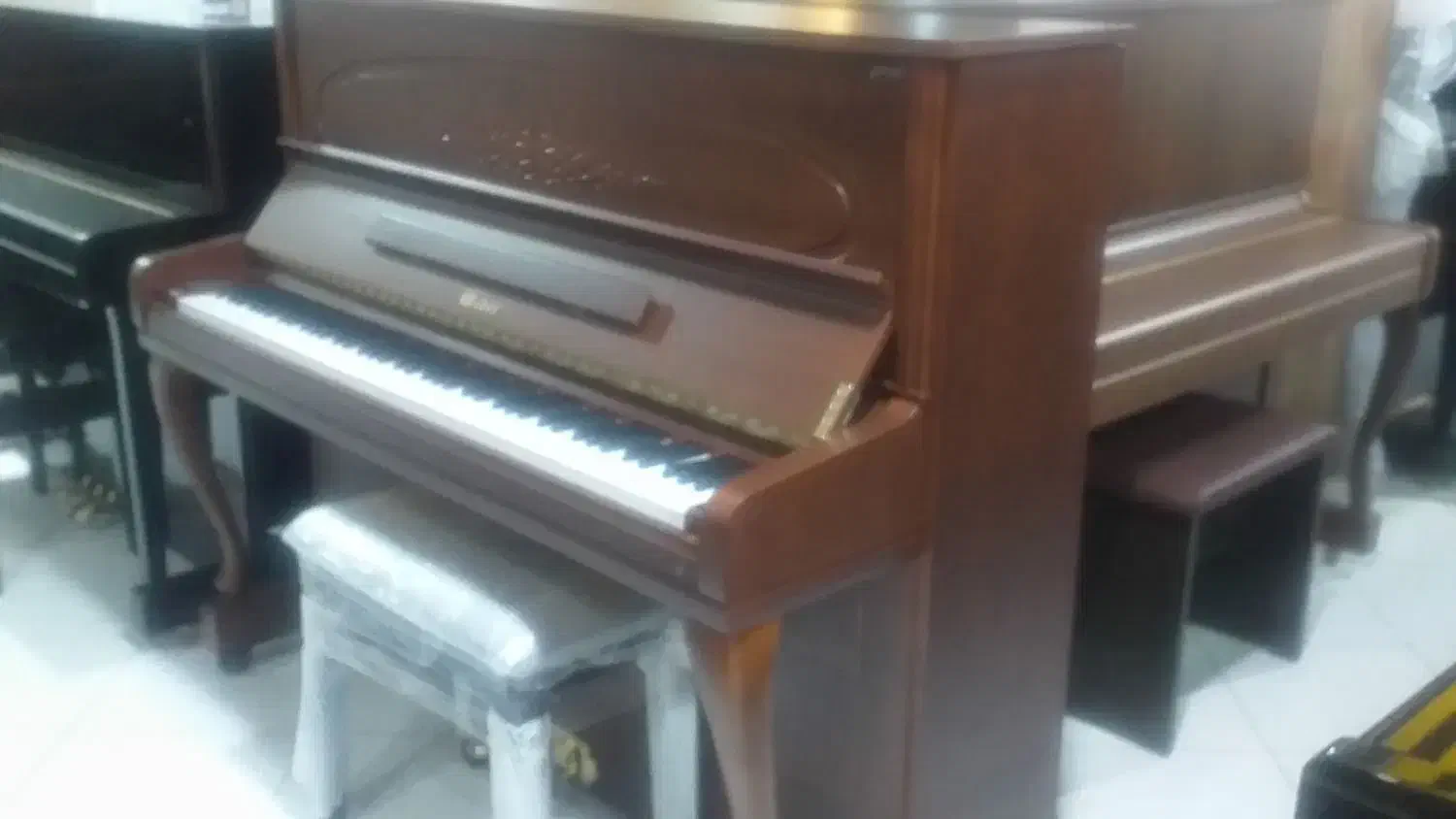 فروش پیانوهای دیجیتال و آکوستیک با شرایط خاص|پیانو، کیبورد، آکاردئون|شیراز, دینکان|دیوار