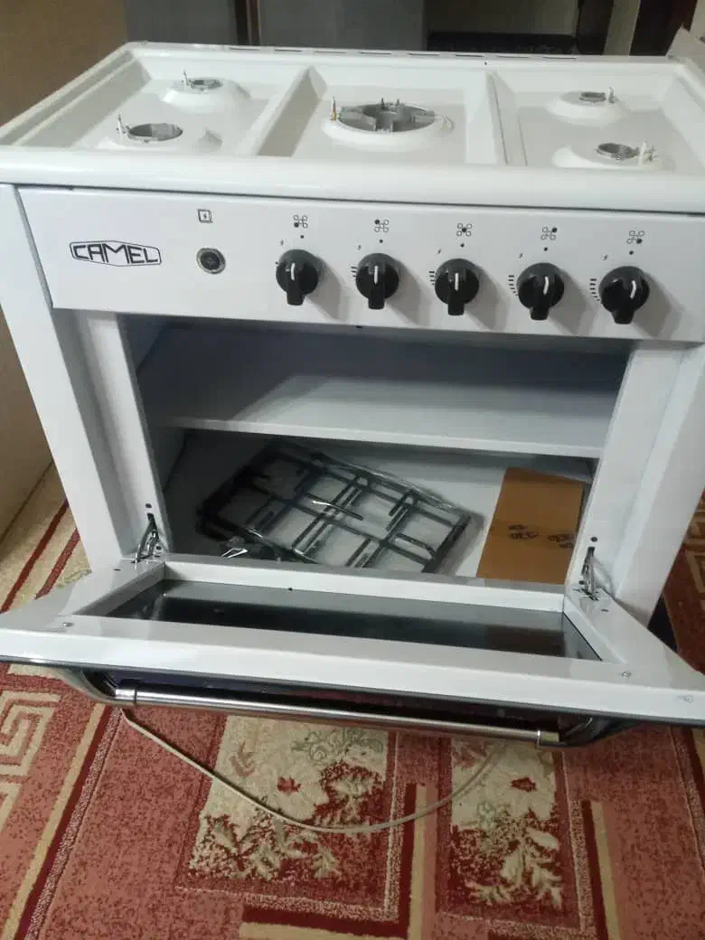 گاز پنج شعله طرح فر صفحه لعابی سفید|اجاق گاز و لوازم برقی پختوپز|شیراز, شهرک بهار|دیوار