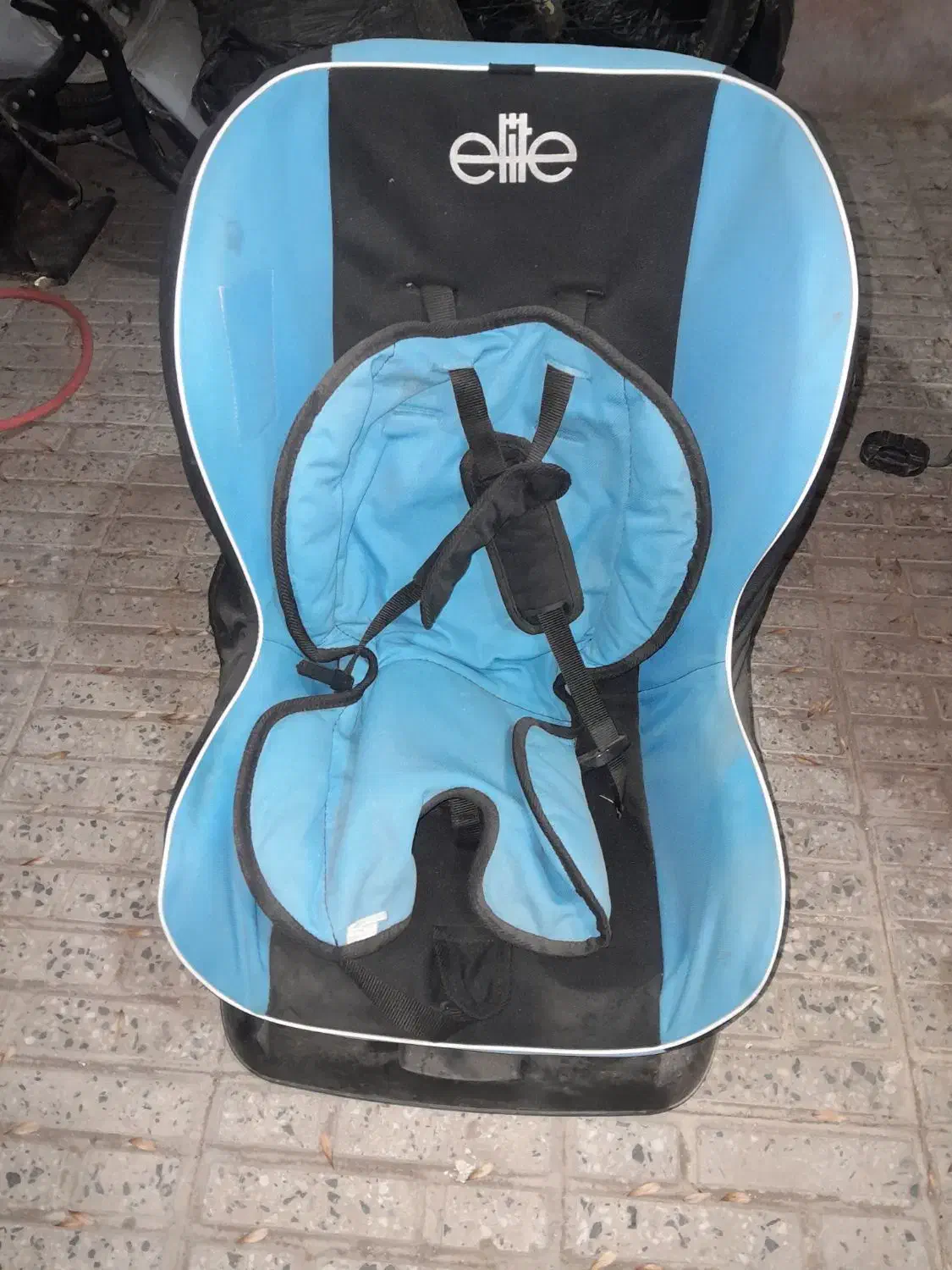 صندلی کودک|تخت و صندلی بچه|اراک, |دیوار