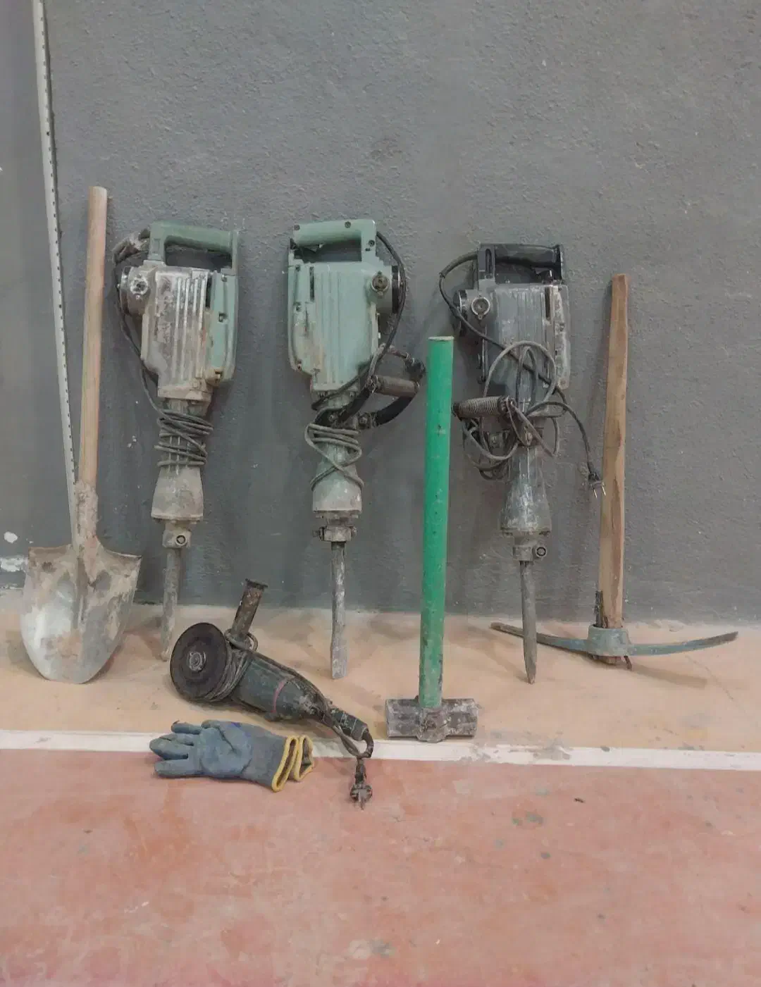 تخریب و کندکاری با پیکور|خدمات پیشه و مهارت|اوز, |دیوار