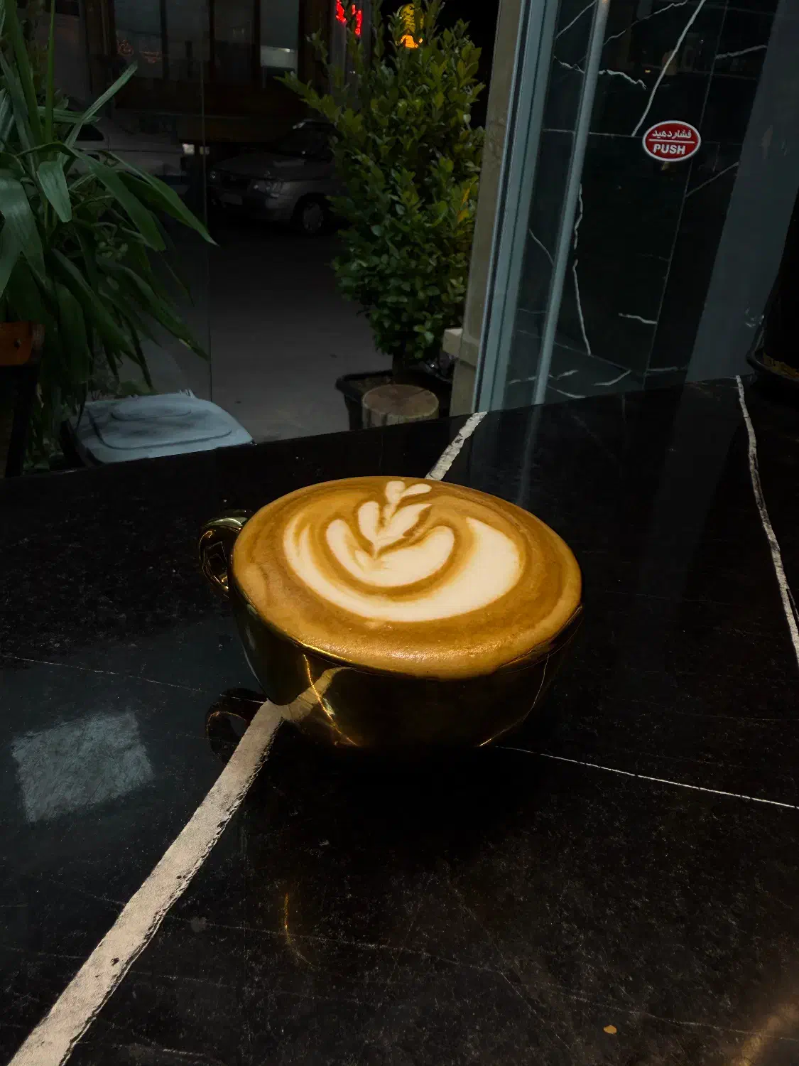 کارگر ساده یا نیمه ماهر در کافه|استخدام خدمات فروشگاه و رستوران|کاشان, عربها|دیوار