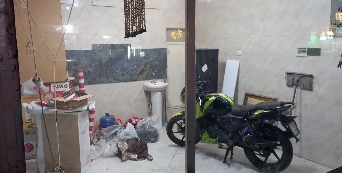مغازه ۱۶ متری دوبر|اجارهٔ مغازه و غرفه|تهران, اسفندیاری|دیوار