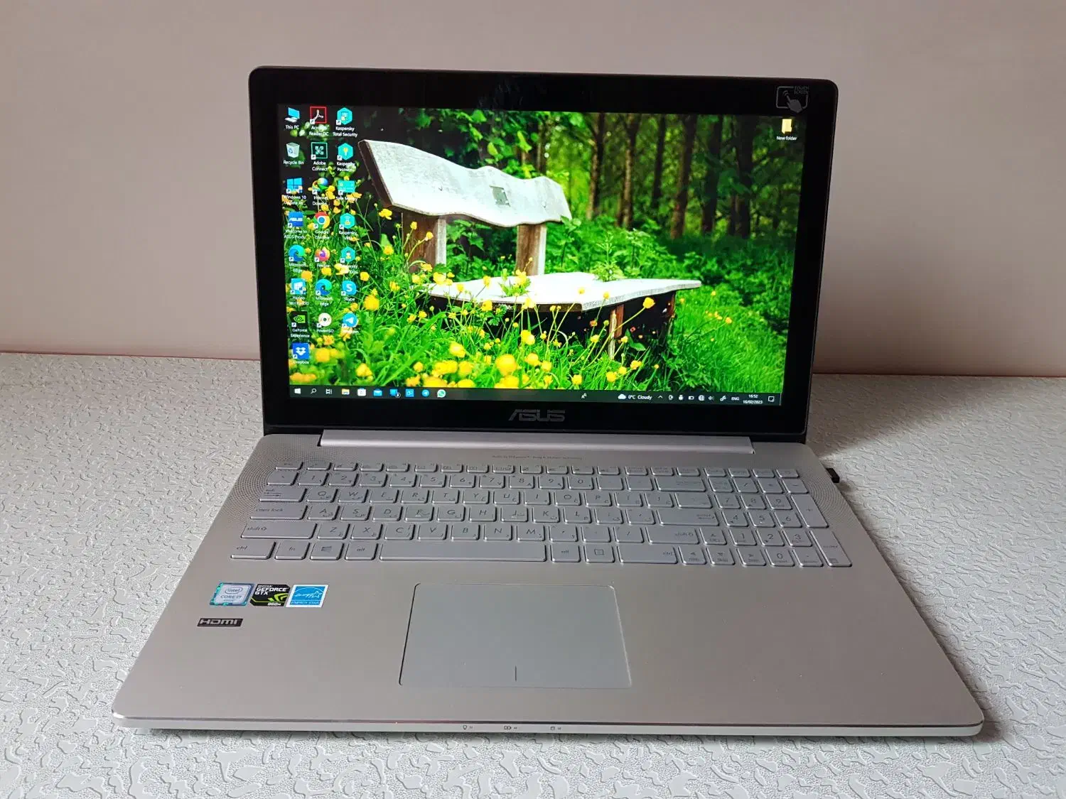 لپ‌تاپ ایسوس زنبوک‌پرو|رایانه همراه|تهران, سعادت‌آباد|دیوار