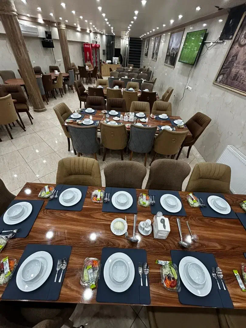 غذای شاهانه قیمت اقتصادی مکانی کلاسیک برای مجالس|خدمات پذیرایی، مراسم|تبریز, |دیوار