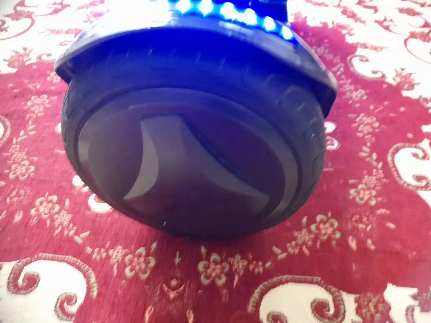 اسکوتر برقی|دوچرخه، اسکیت، اسکوتر|برخوار, |دیوار