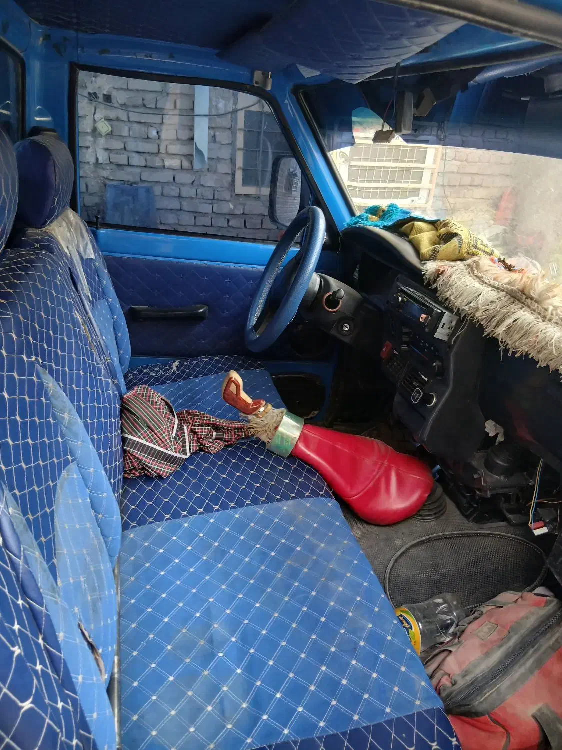 نیسان ۴۰۱ درحد|خودرو سواری و وانت|ایرانشهر, |دیوار