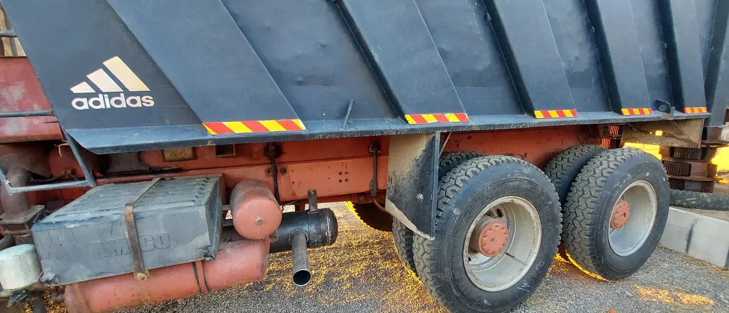 آمیکو جفت کمپرسی مدل ۱۳۹۱ سینه آکسوری|خودرو سنگین|میانه, |دیوار