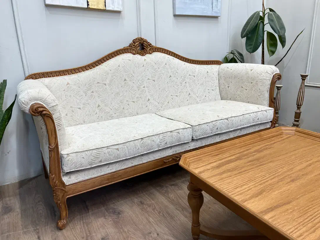 استخدام نجار ، خیاط و رنگکار مبلمان|استخدام صنعتی، فنی، مهندسی|پردیس, شهرک صنعتی کمرد|دیوار