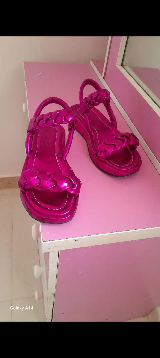 صندل نو سایز ۴۰|کیف، کفش، کمربند|مسجد سلیمان, |دیوار