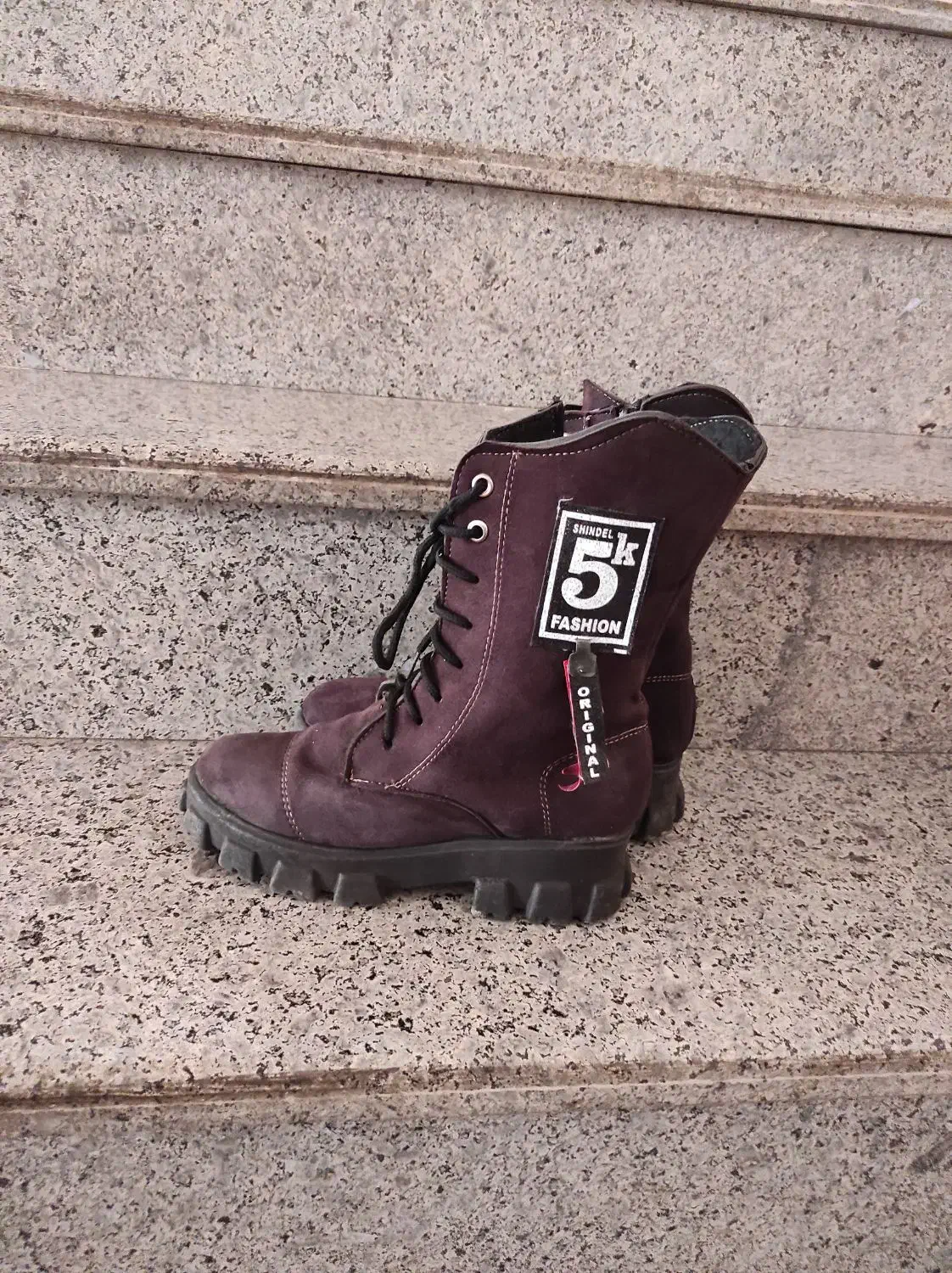 پوتین|کیف، کفش، کمربند|شیراز, شهرک والفجر|دیوار