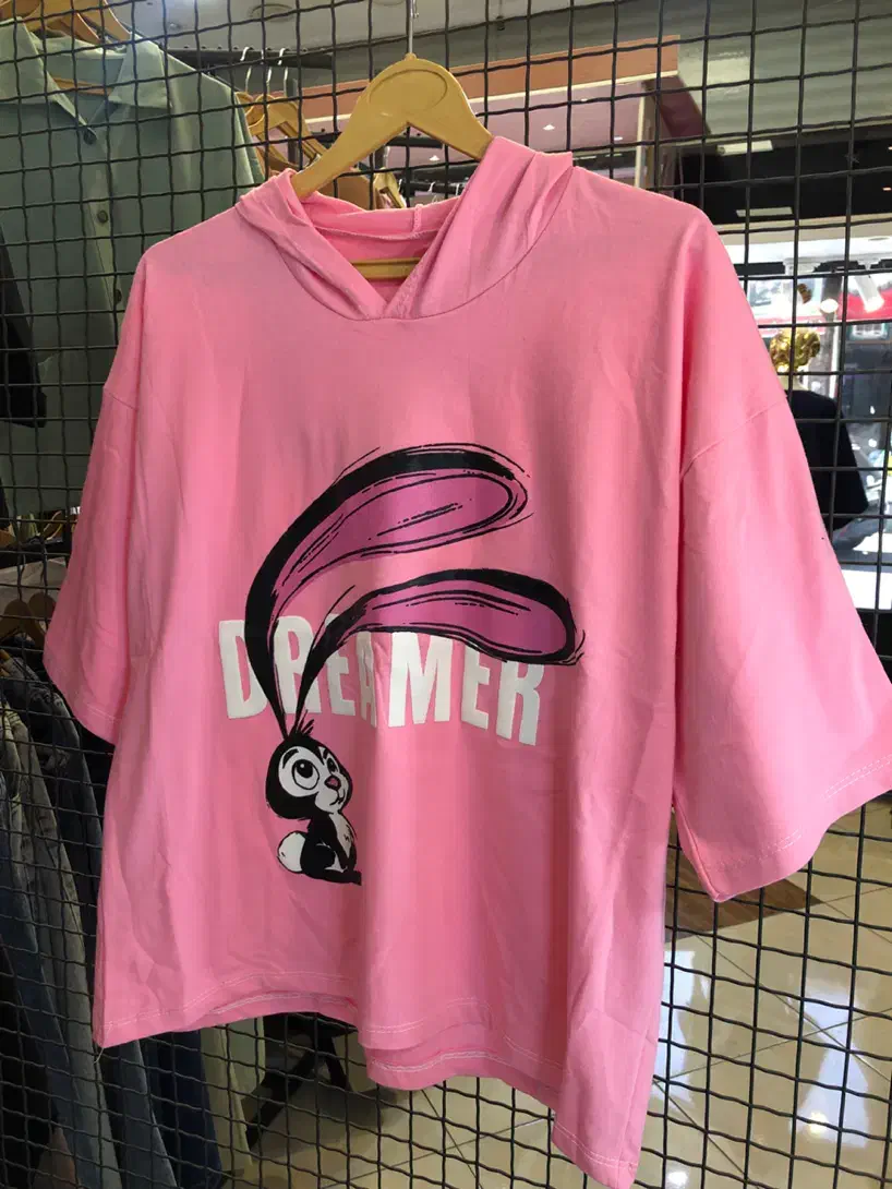 تیشرت باکسی|لباس|هشتگرد, هشتگرد قدیم|دیوار