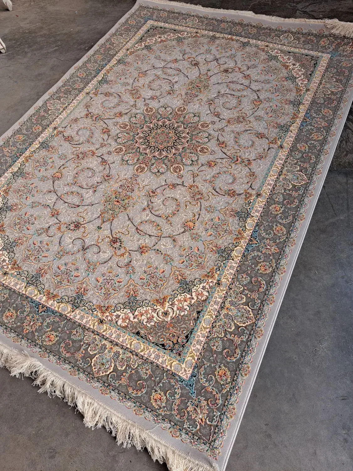 فرش ستاره کویریزد ستارگان ۱۵۰۰شانه ۴۵۰۰تراکم|فرش|تهران, دبستان|دیوار