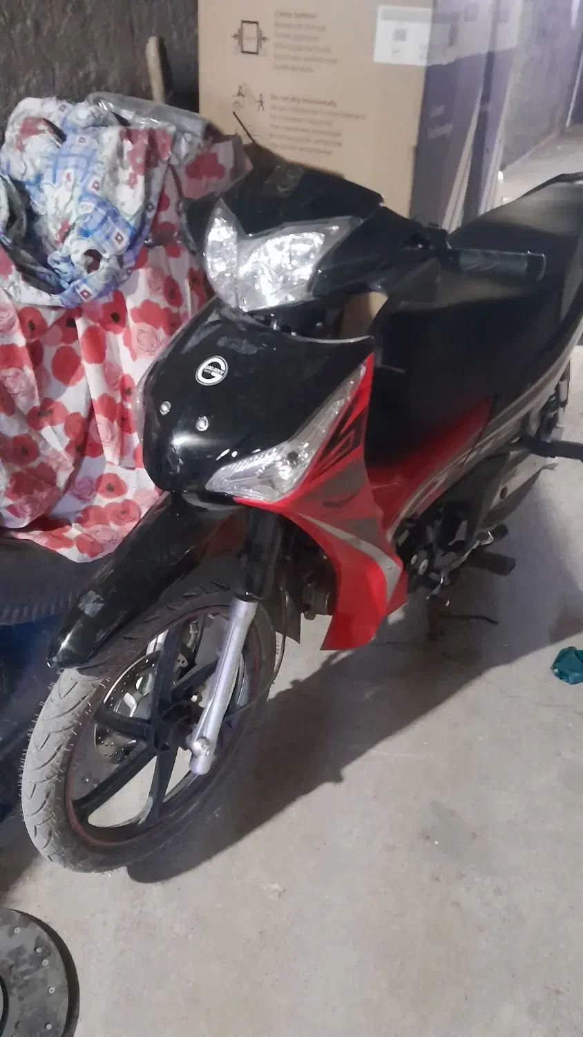 موتوربیکلاچ|موتورسیکلت|زرند, |دیوار