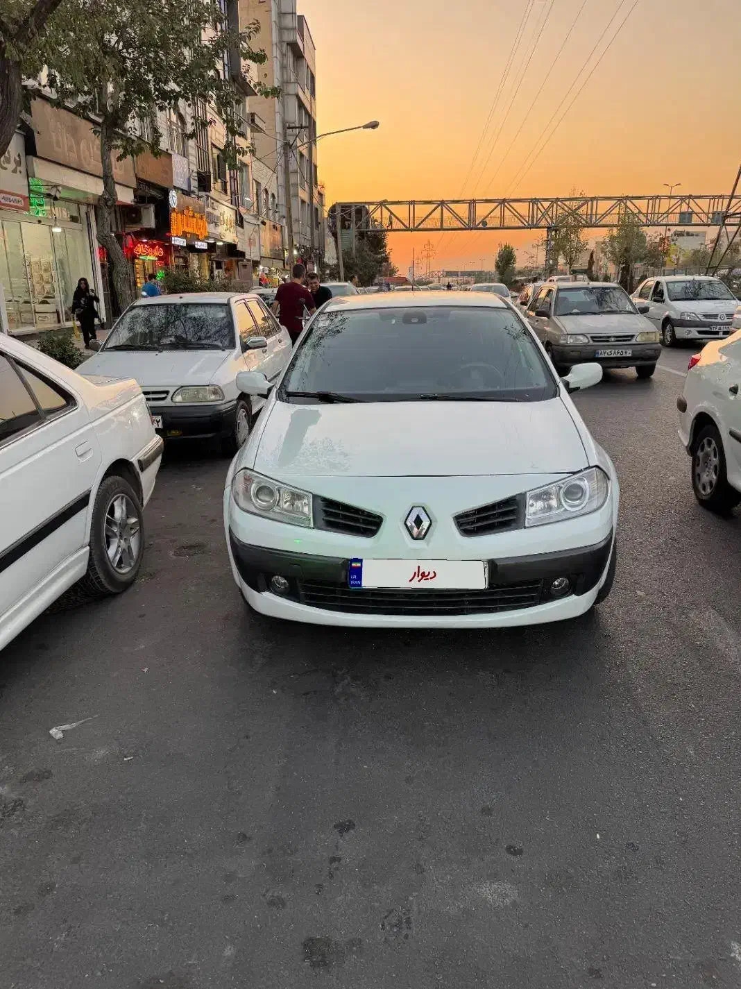 مگان۲۰۰۰|خودرو سواری و وانت|تهران, بوستان سرخه حصار|دیوار