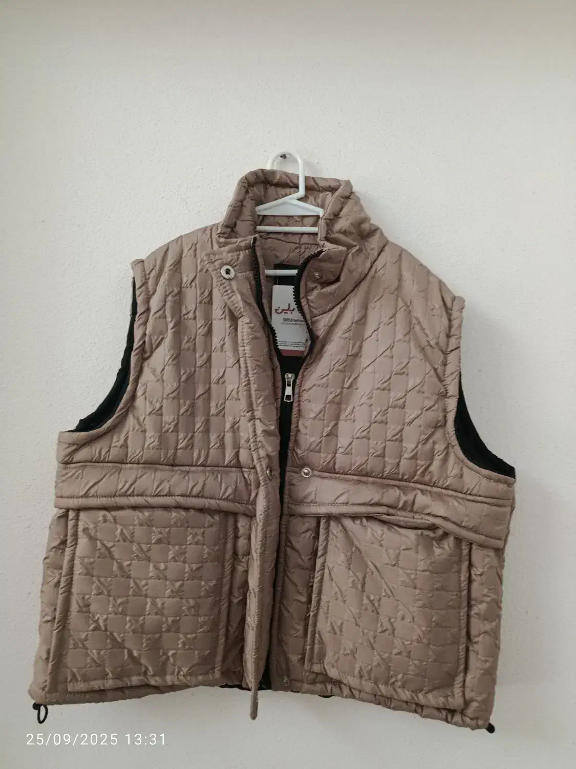 پافر کاملانو|لباس|کازرون, |دیوار