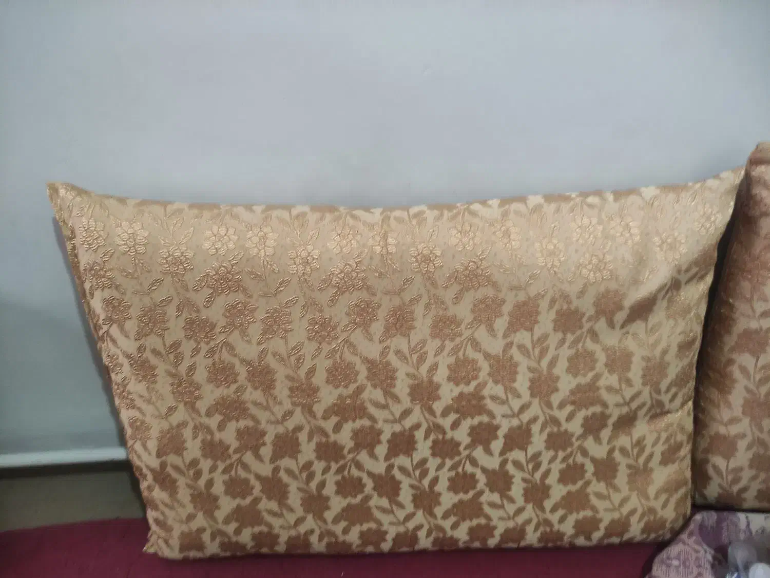 رختخواب و پشتی ومتکا و بالش|رختخواب، بالش، پتو|میاندوآب, |دیوار