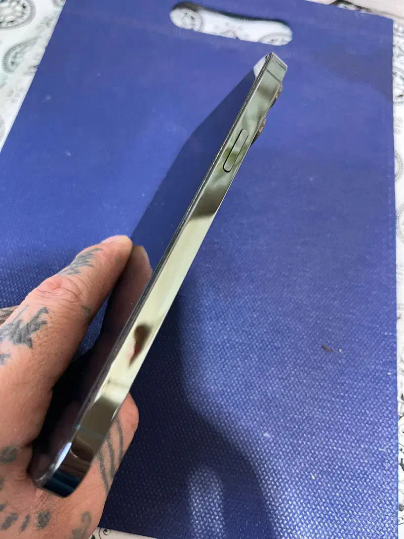 13 pro max|موبایل|اصفهان, جلفا|دیوار