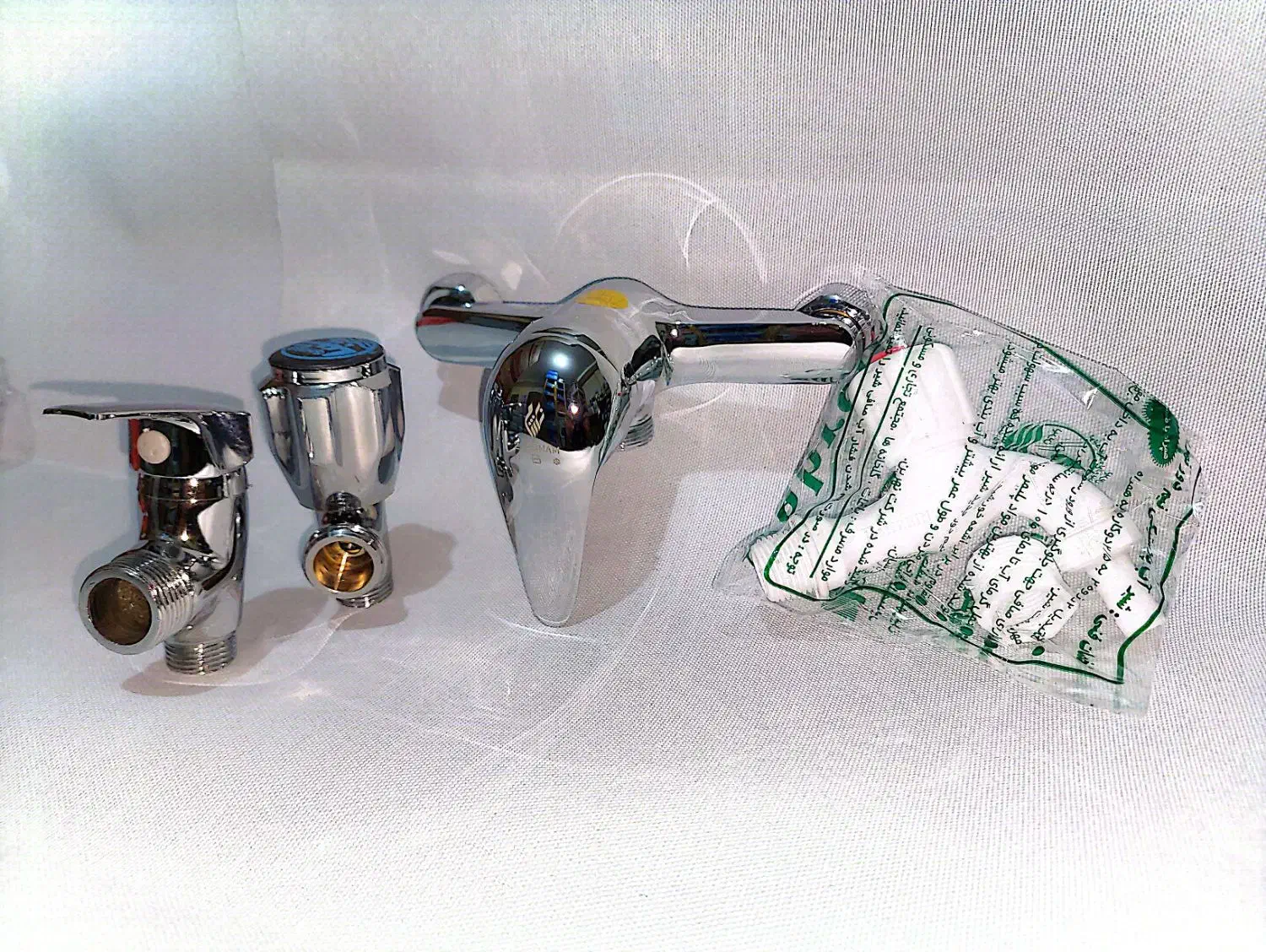 شیر توالت . شیر دیواری . شیر پلاستیکی|لوازم سرویس بهداشتی|کرج, محمود آباد|دیوار