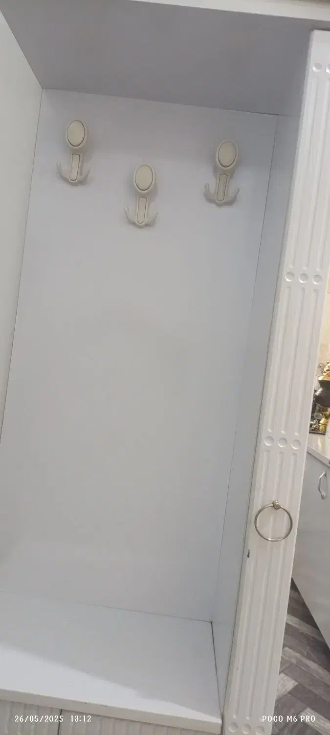 جا کفشی|جاکفشی، کمد، دراور|مهاباد (آذربایجان غربی), |دیوار