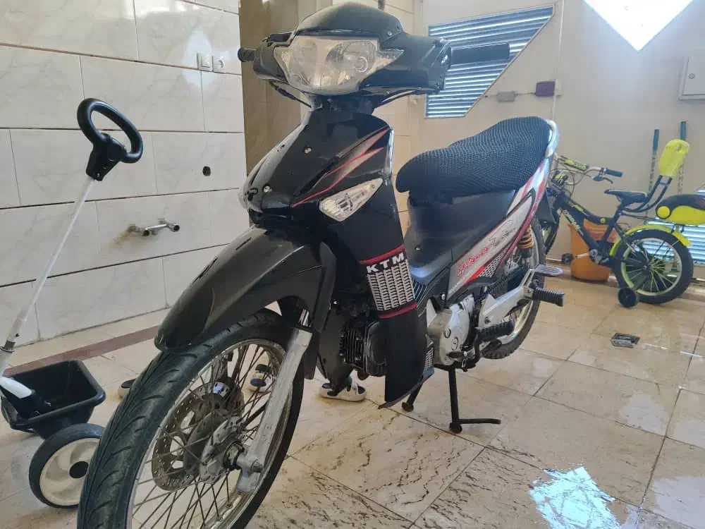 موتور بی کلاج ۹۱ مارک لیزر|موتورسیکلت|اصفهان, ارغوانیه|دیوار