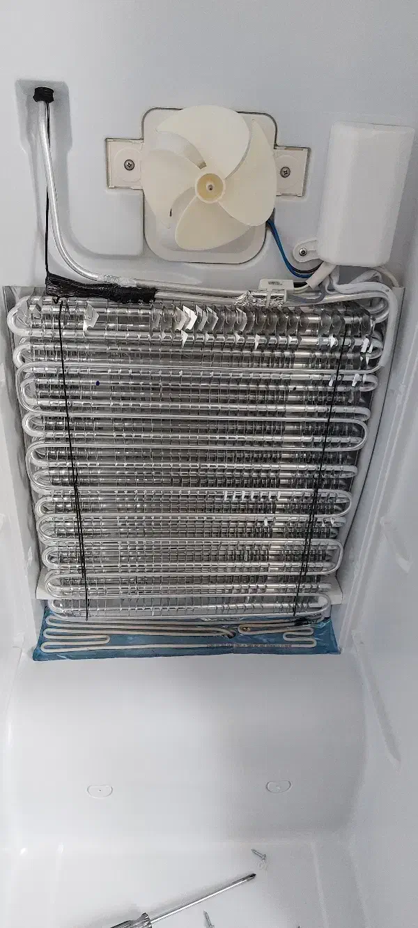 تعمیر انواع یخچال فریزر خانگی با یکسال ضمانت|خدمات پیشه و مهارت|قم, حنیف نژاد|دیوار