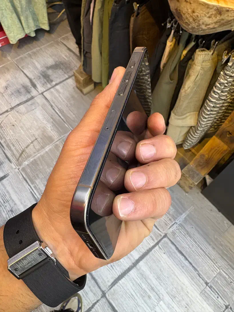 16pro 256|موبایل|محمدشهر, محمدشهر|دیوار