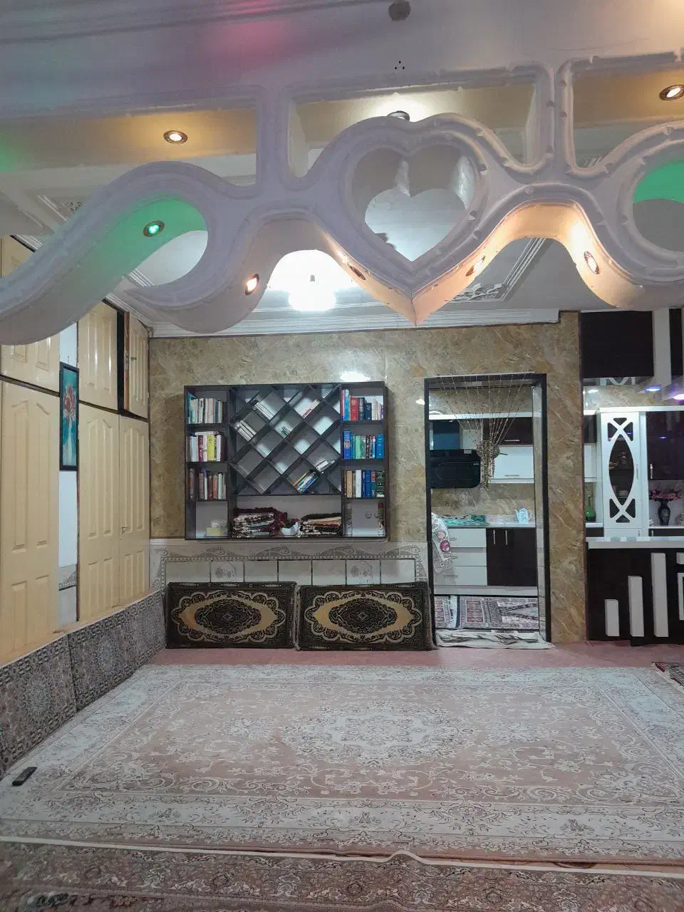 منزل ویلایی ۳۰۳ متری در فرهنگ ۲۰|فروش خانه و ویلا|زابل, |دیوار