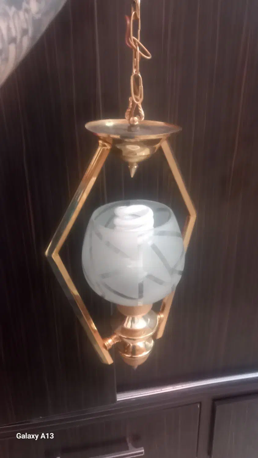 چراغ تزئینی|لوستر و چراغ آویز|شاهین‌شهر, خانه کارگر|دیوار