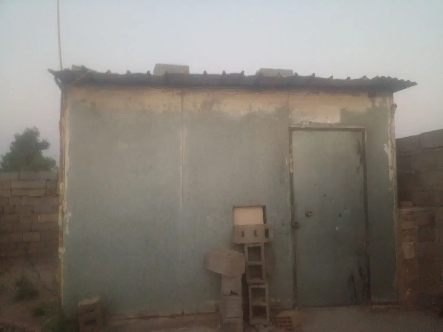 کانکس|عمده‌فروشی|بم, |دیوار