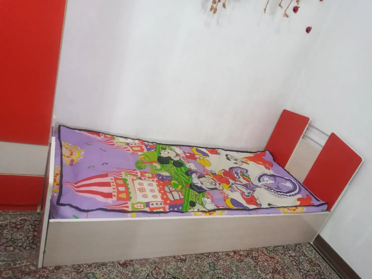 ست تخت و کمد و میز تحریر|تخت و سرویس خواب|الیگودرز, |دیوار