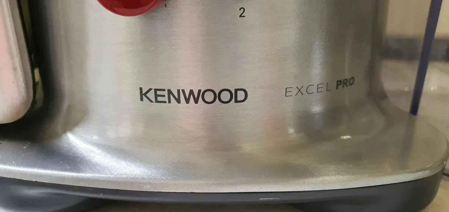 آبمیوه گیری کنوود خیلی تمیز کم کارکرد|آبمیوهگیر و آبمرکباتگیر|تهران, زعفرانیه|دیوار