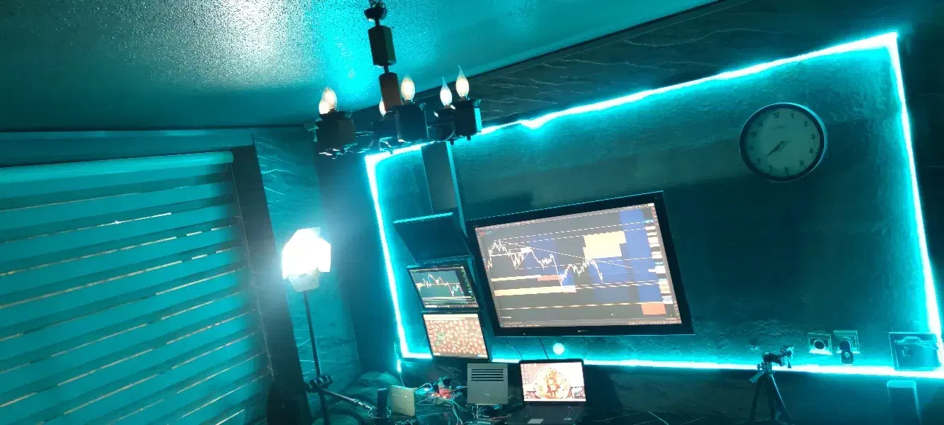 کامپیوتر مانیتور نور کارت صدا میکروفن|قطعات و لوازم جانبی رایانه|تهران, درختی|دیوار