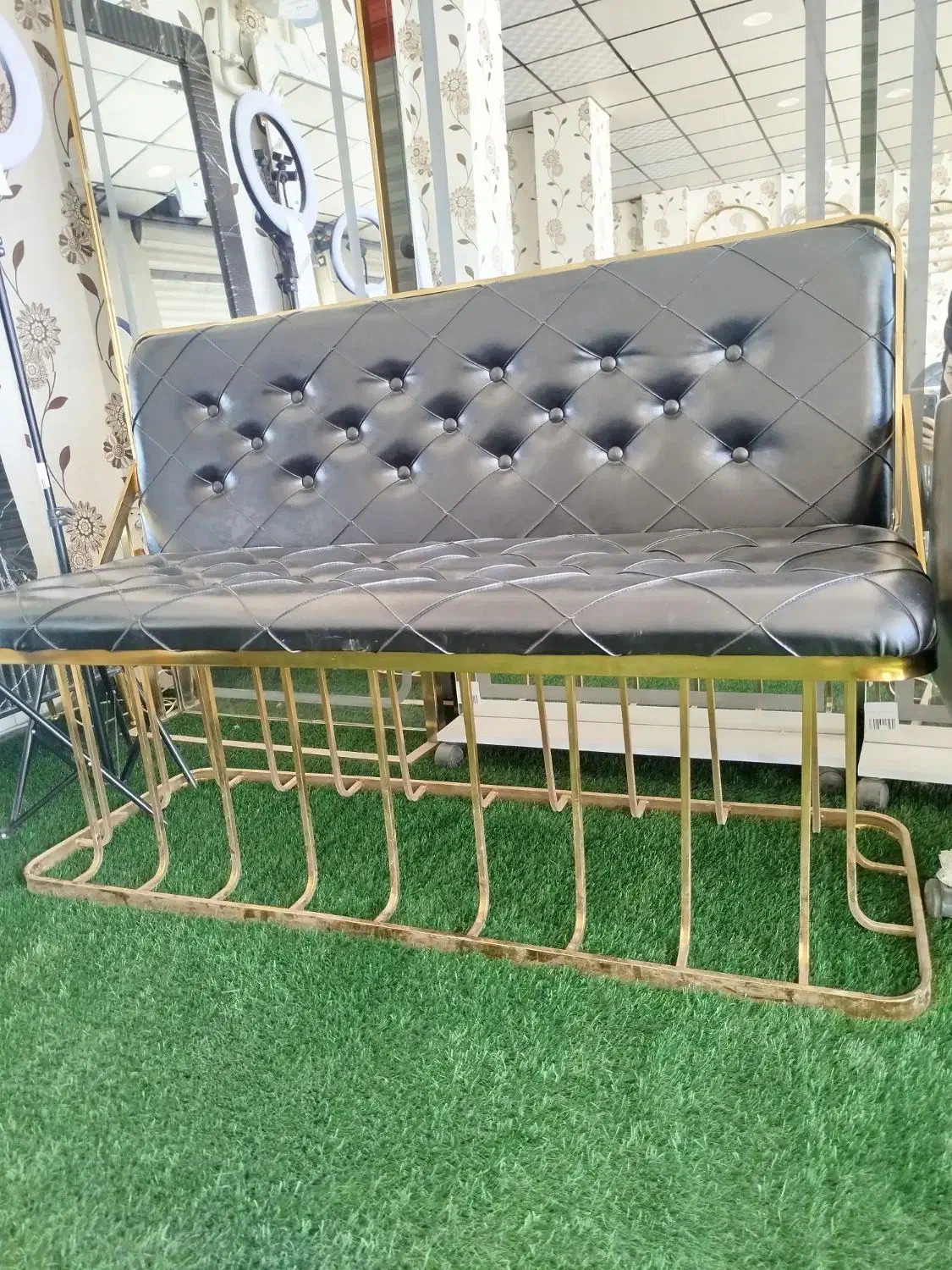 پاف پشت دار در تجهیزات آرایشگاهی زرکالا|آرایشگاه و سالنهای زیبایی|یاسوج, |دیوار