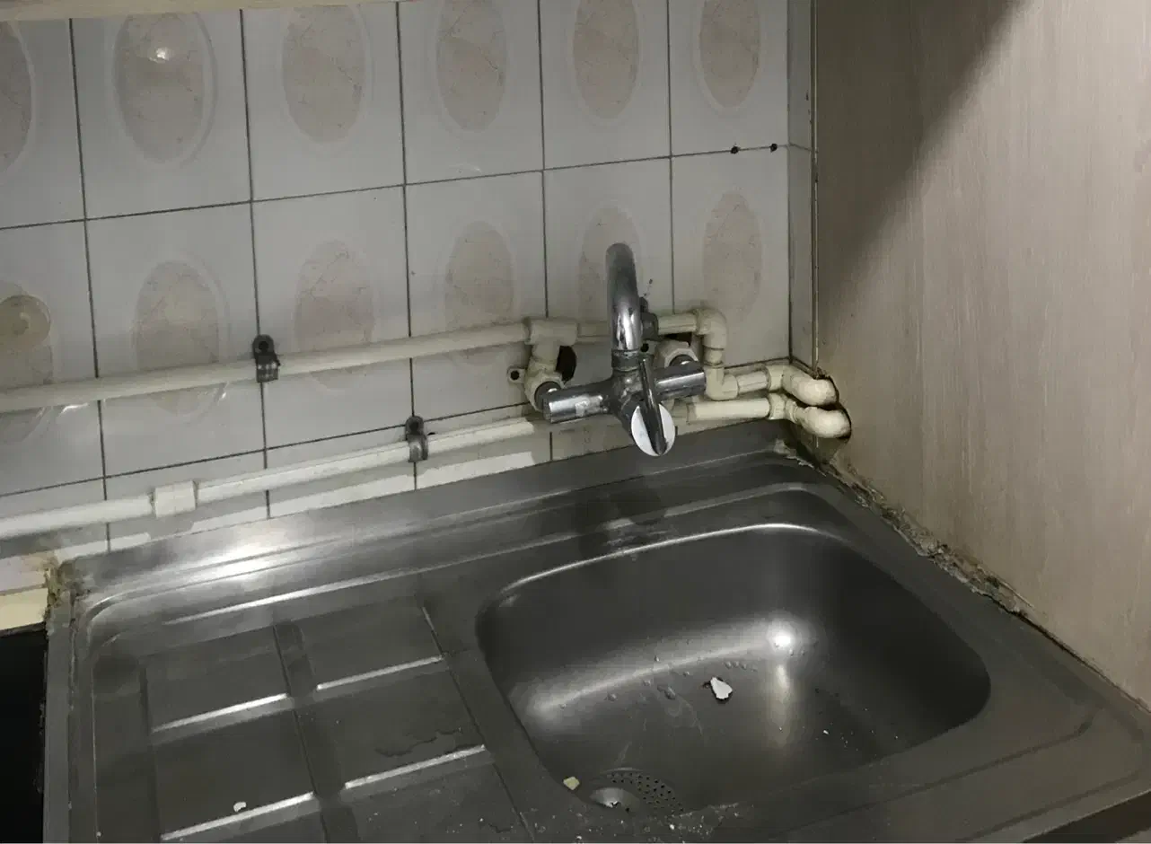 سینک دست دوم و شیر اب|لوازم سرویس بهداشتی|تهران, چهارصد دستگاه|دیوار