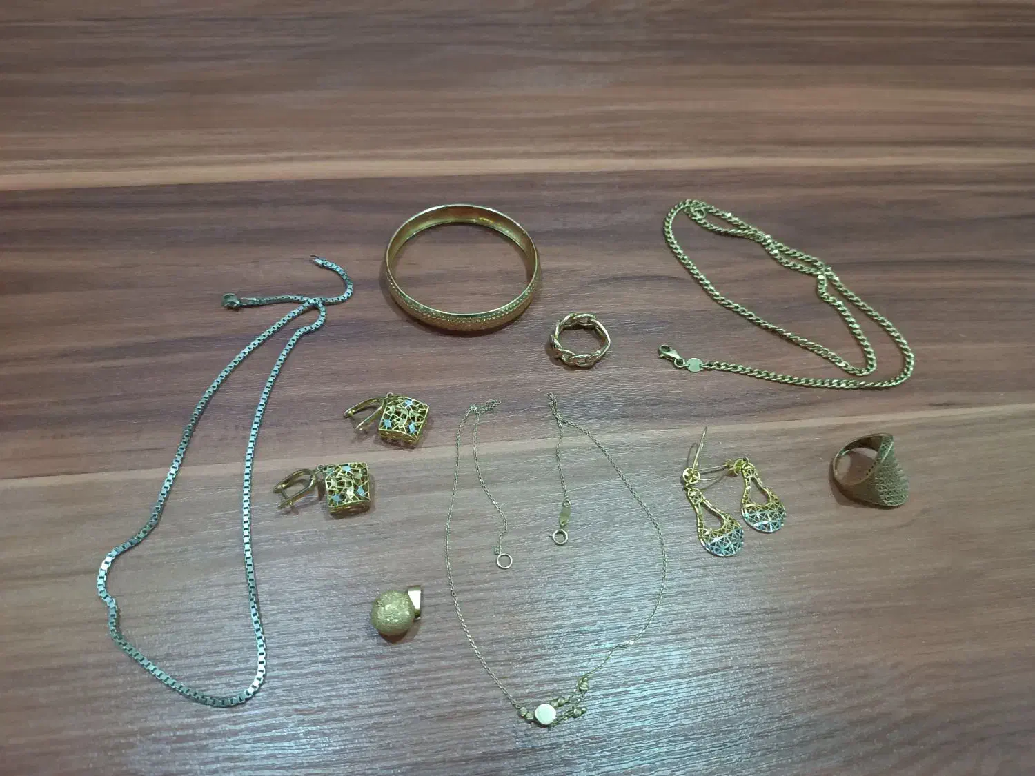 طلا نو|جواهرات|فردیس, نیروگاه برق|دیوار