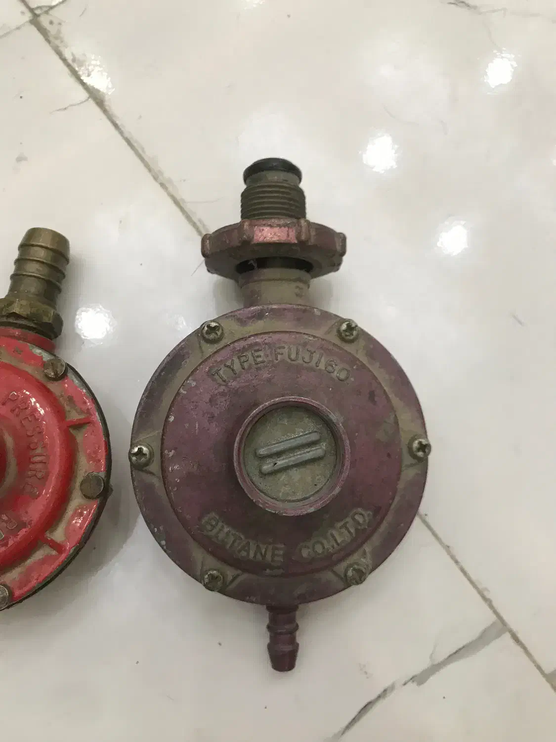 رگلاتور گاز|اجاق گاز و لوازم برقی پخت‌وپز|پرند, فاز ۶|دیوار