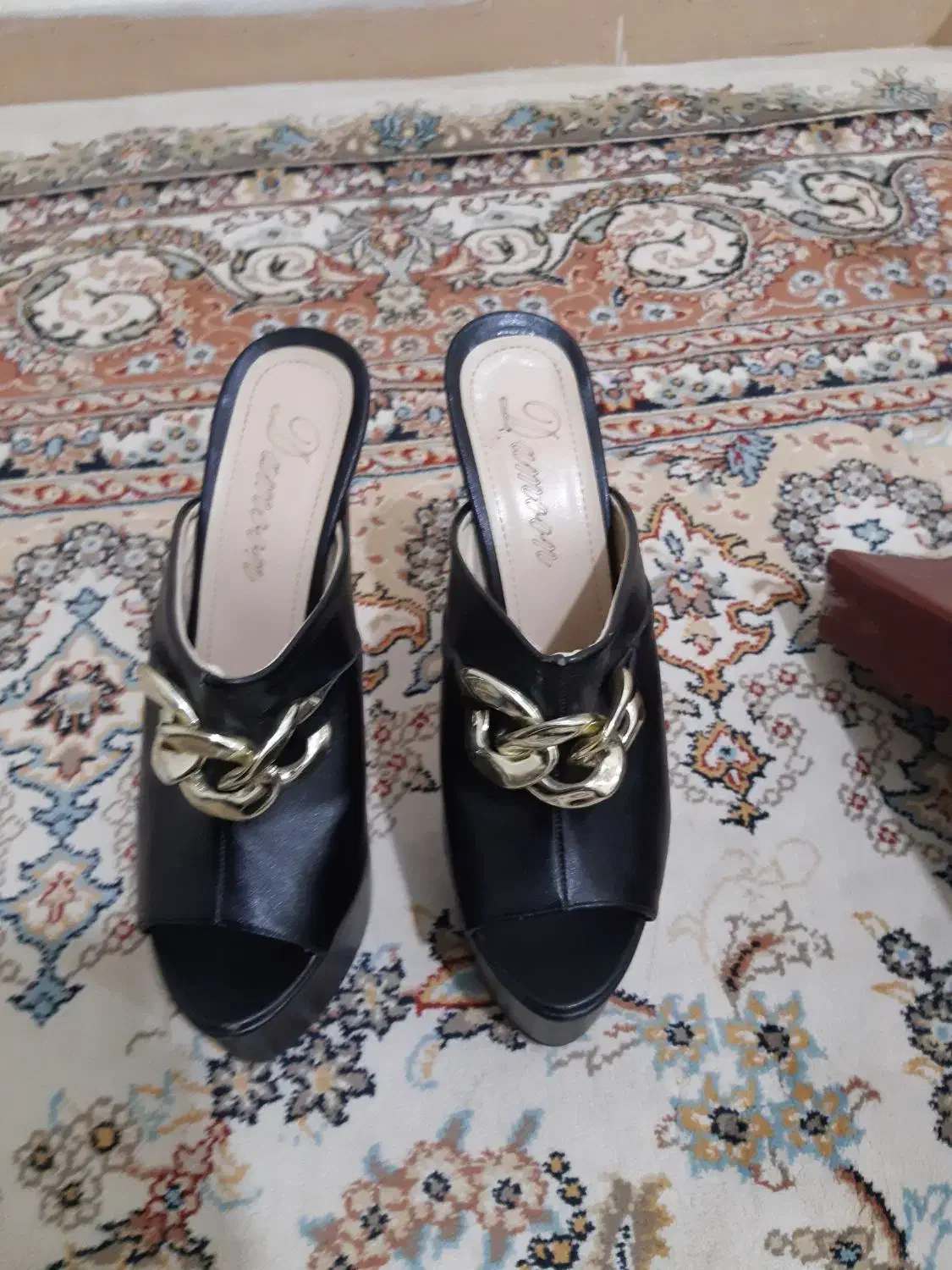 صندل مجلسی|کیف، کفش، کمربند|اهواز, کیان اباد|دیوار