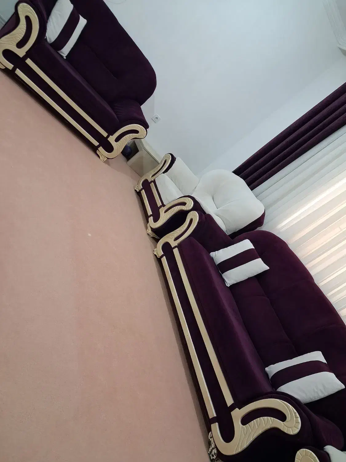 مبل و شال پرده ست|مبلمان خانگی و میز عسلی|قصرشیرین, |دیوار