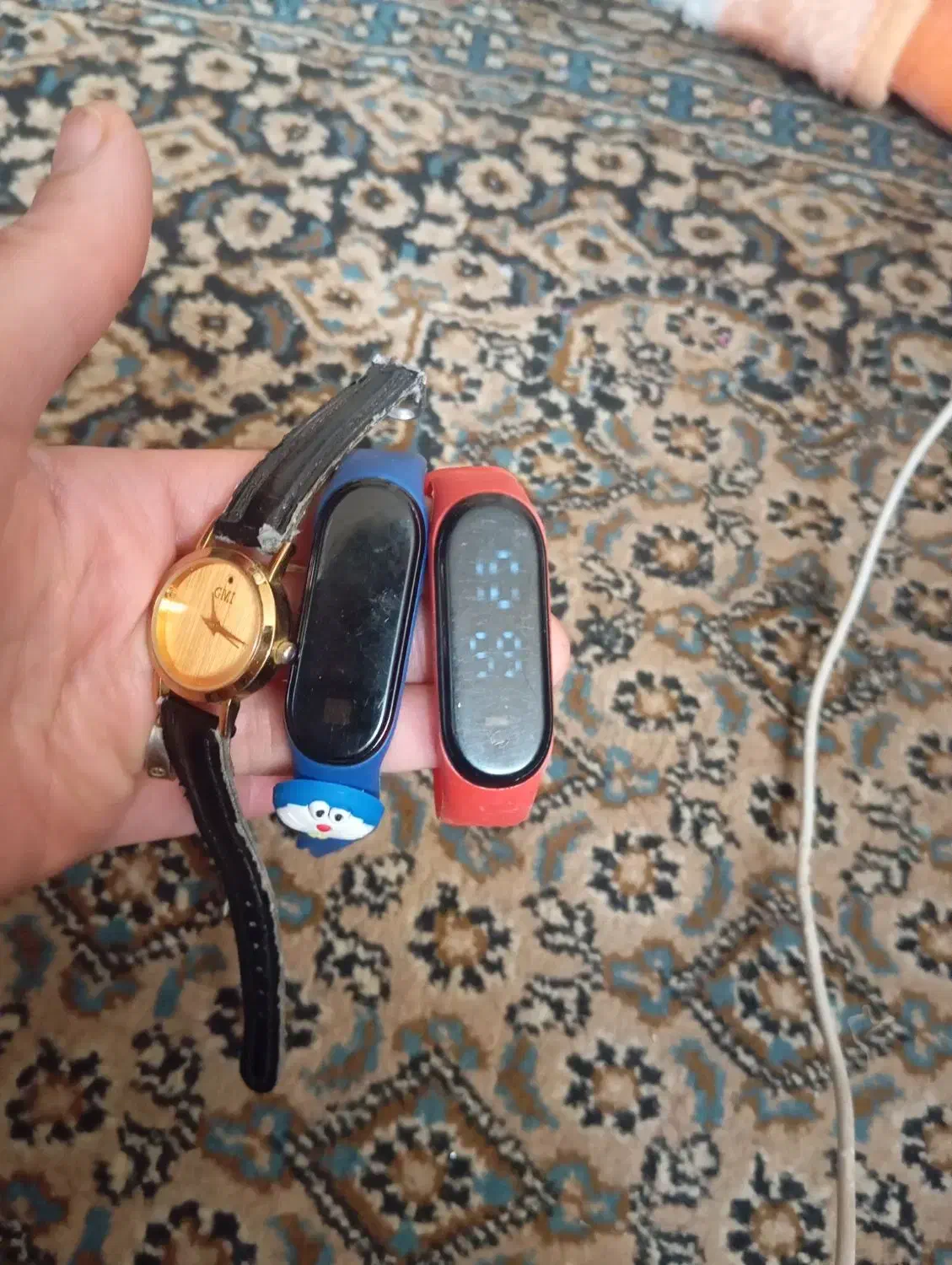 ساعت مچی|ساعت|نیشابور, خط کاشمر|دیوار