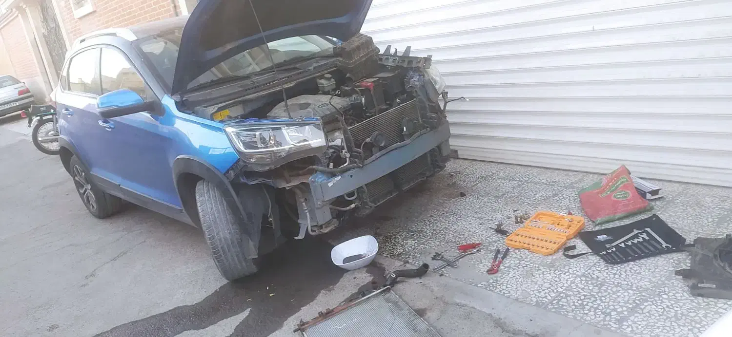 تعمیروتعویض رادیاتورخودروایرانی و خارجی ،سیار|خدمات موتور و ماشین|کاشان, کارگر|دیوار