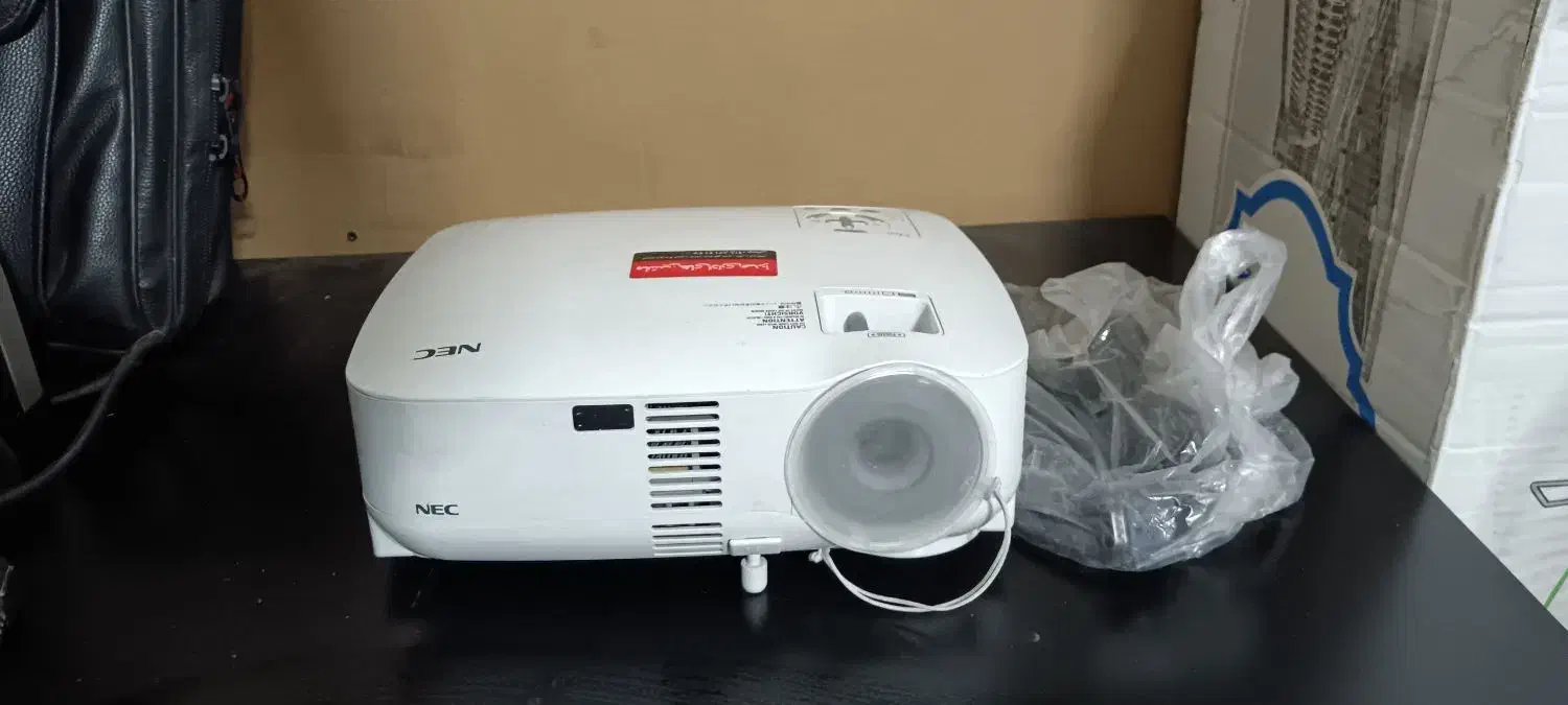 پروژکتور nec|تلویزیون و پروژکتور|بیرجند, |دیوار