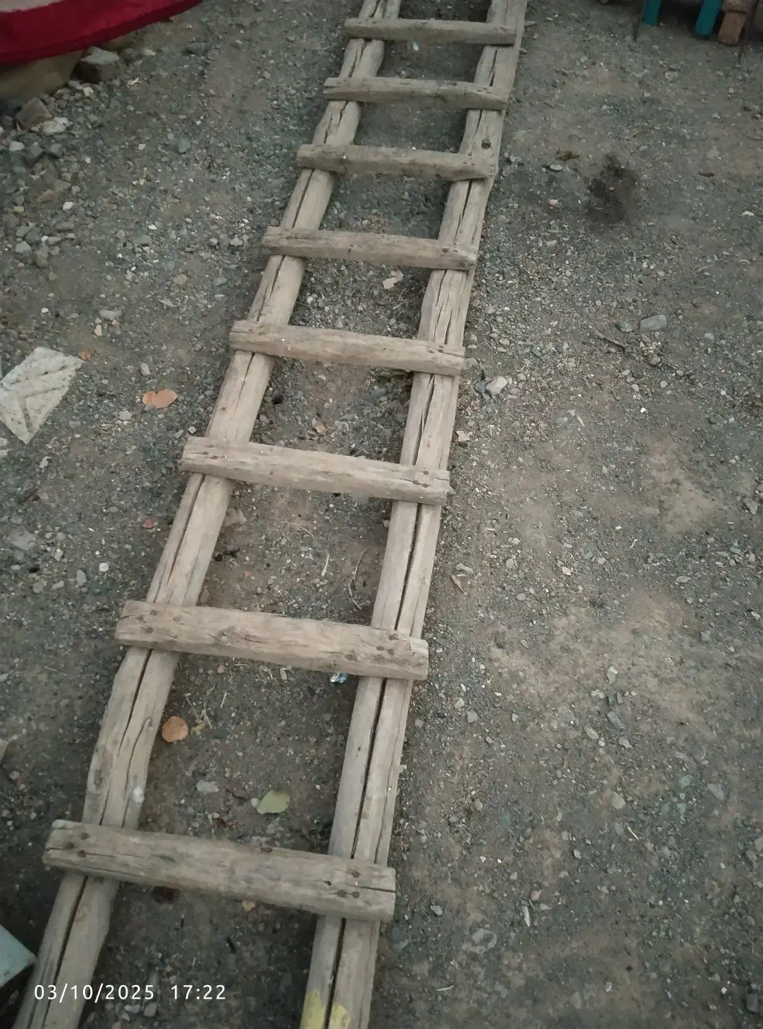 نردبان چوبی فریمان|ابزارآلات|فریمان, |دیوار