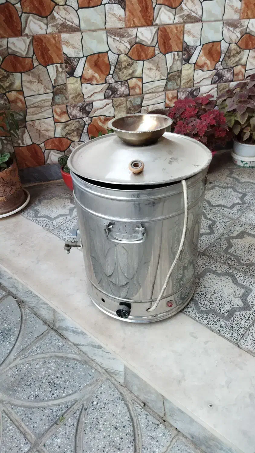 1عدد سماورر 60لیتر|سماور، چای‌ساز، قهوه‌ساز|نهاوند, |دیوار