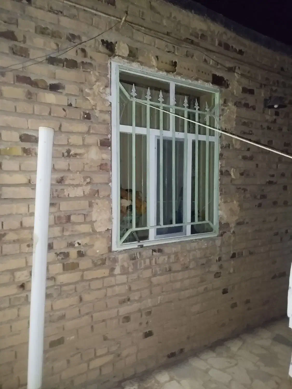 پنجره آهنی|مصالح و تجهیزات ساختمان|تربت جام, جلگه موسی آباد|دیوار