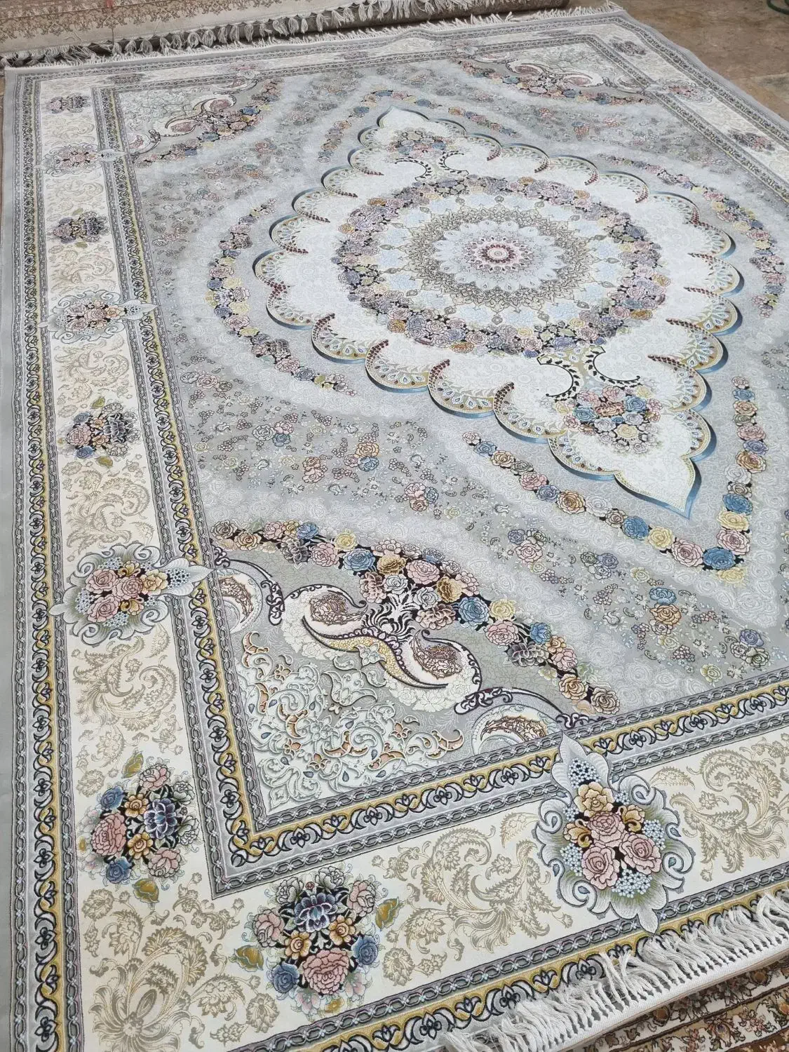 فرش امیرزاده ۲ تا فرش ۱۲ متری (تک) خریدفروش تعویض|فرش|مشهد, شاهد (شهرک غرب)|دیوار